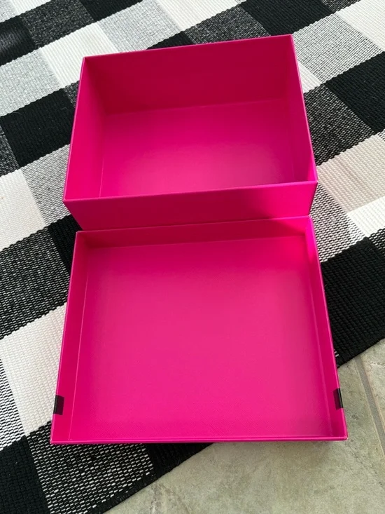 Prada Hot Pink Storage Box with Gold Logo - Picture 3 of 9